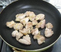 作り方2 - 鶏もも肉のひとくちてりやきチキン