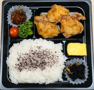 しお麹唐揚弁当